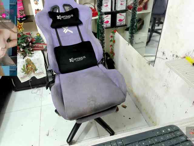 Alisson_Queen webcam