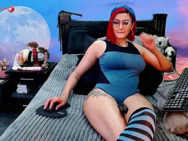 Hanna-Luna — Welcome to my room, enjoy it with me: menu tips All neked 195tks, Lush control for 30 minutes 999tks, Show feet 30 tks, Show pussy 100tks, Show boobs 95tks, Fingers pussy 200tks, Dildo pussy 300tks, Squirt 380tks, Doggy style 55tks, Anal 600tks, C2c...