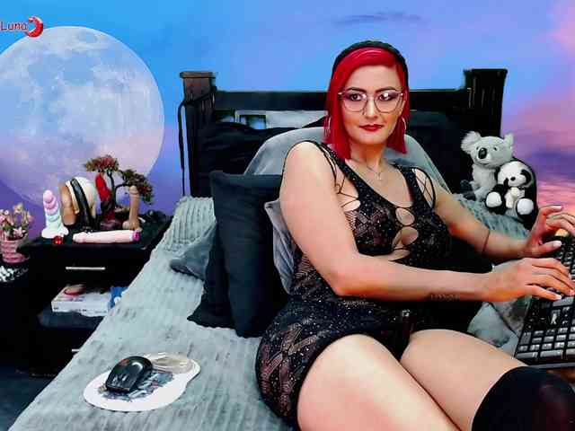 upskirt web cam Hanna-Luna