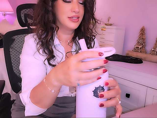 SeductiveMina's BongaCams show and profile