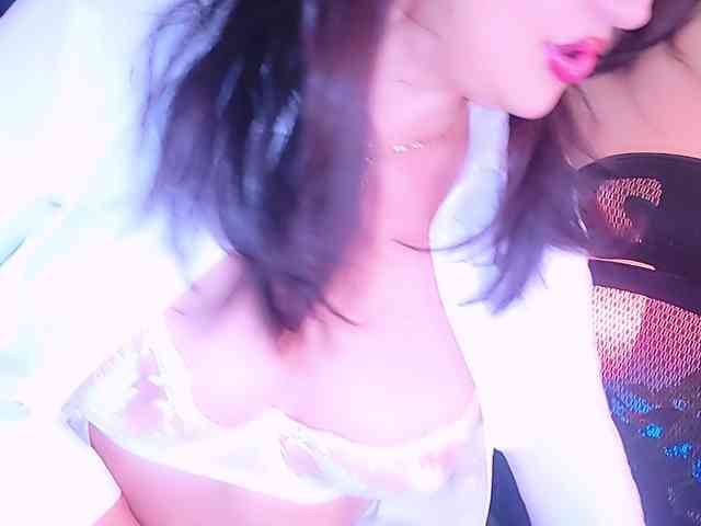 SeductiveMina bongacams