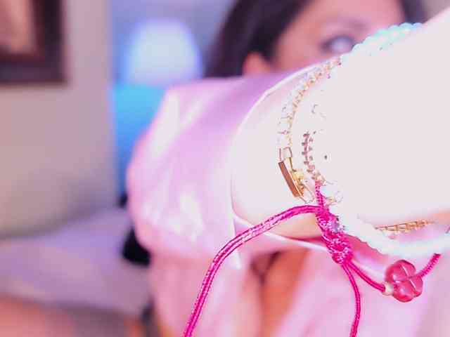 ExcitingWoman webcam