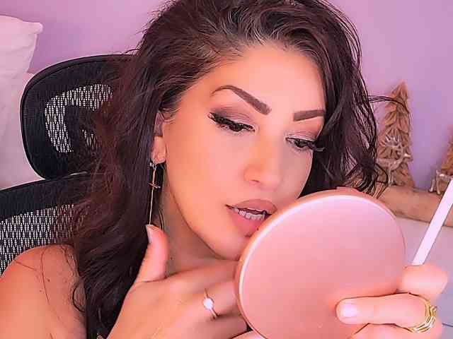 ExcitingWoman webcam