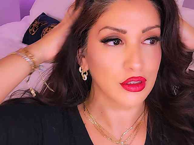 ExcitingWoman webcam