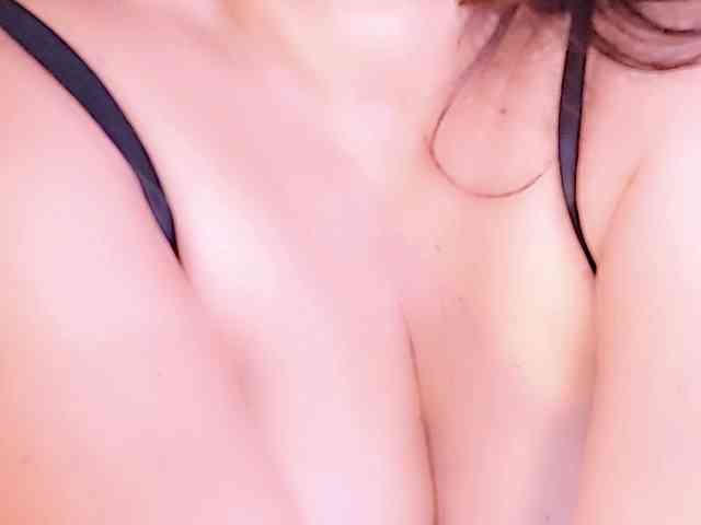 ExcitingWoman webcam