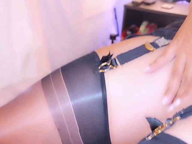 ExcitingWoman webcam