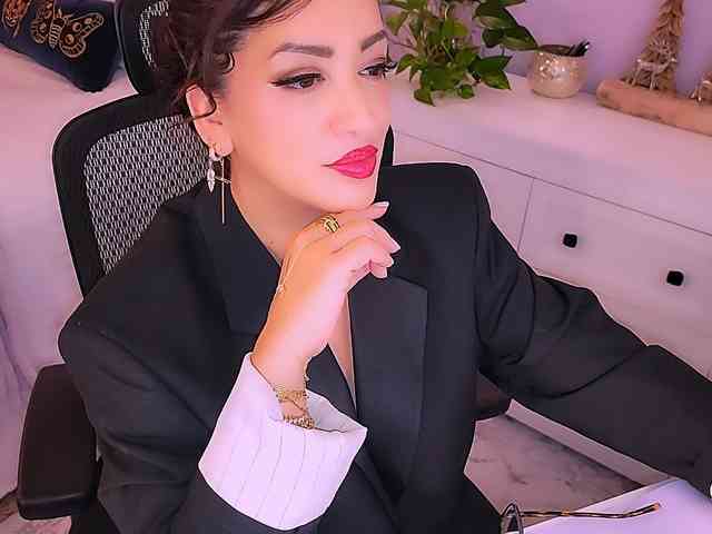 ExcitingWoman webcam