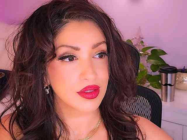 ExcitingWoman webcam