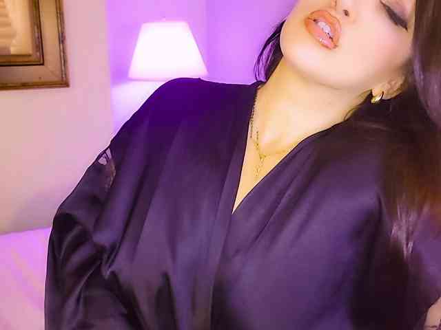ExcitingWoman webcam