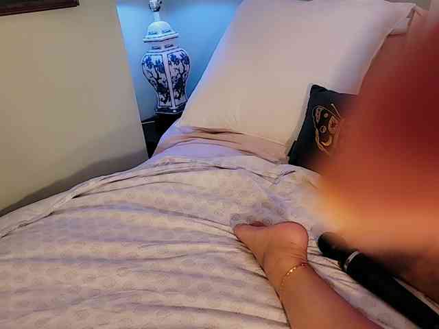 ExcitingWoman webcam