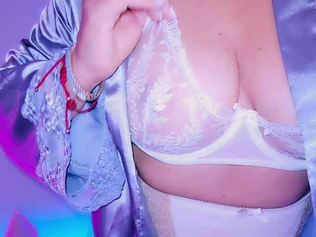 ExcitingWoman webcam