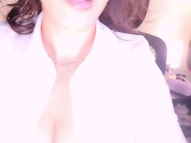 ExcitingWoman webcam