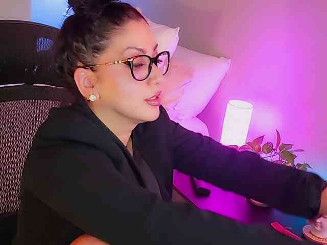 ExcitingWoman webcam