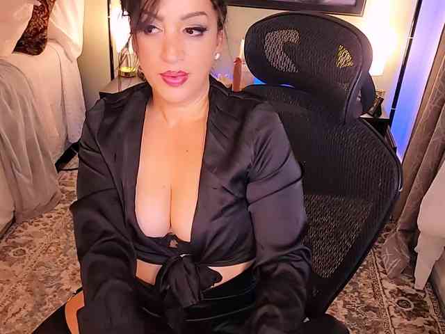 ExcitingWoman webcam