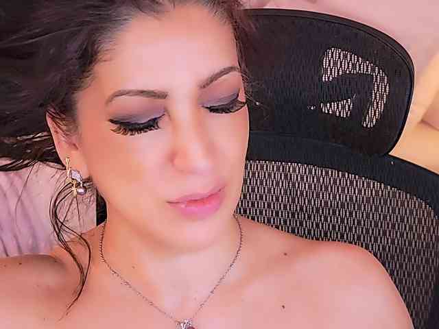 ExcitingWoman webcam