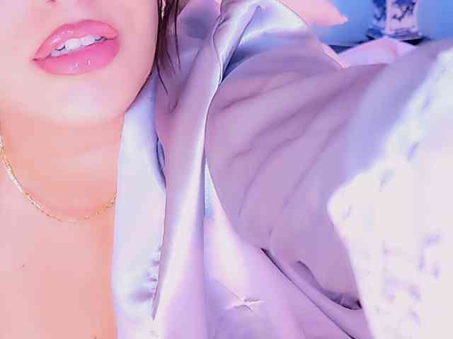 ExcitingWoman webcam