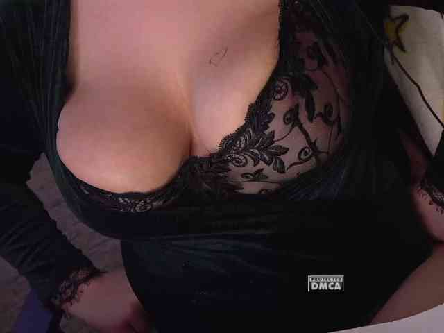 -Me4ta- webcam