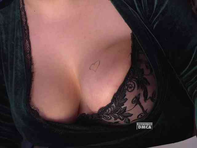 -Me4ta- webcam