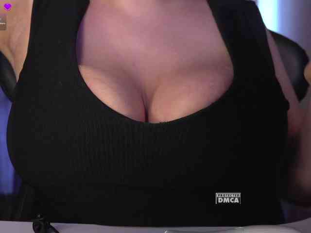-Me4ta- webcam
