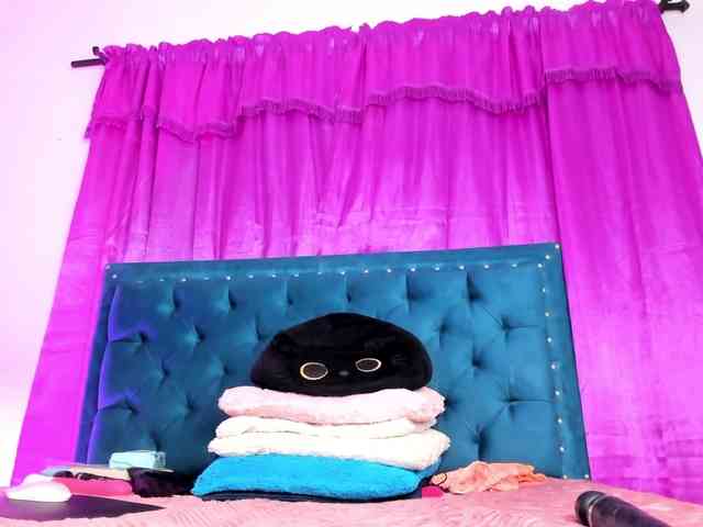 KishaColins webcam