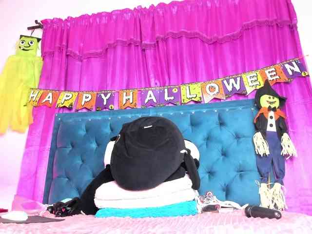KishaColins webcam