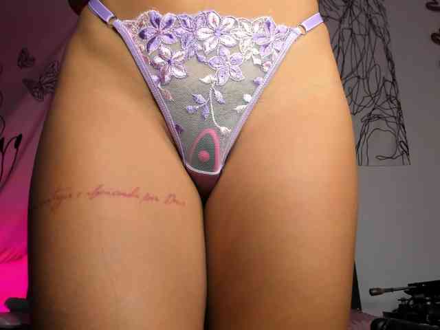 KishaColins webcam
