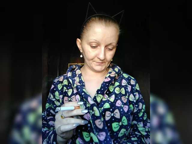 Zarevna's BongaCams show and profile