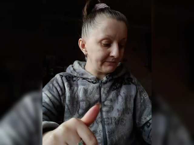 Zarevna's BongaCams show and profile