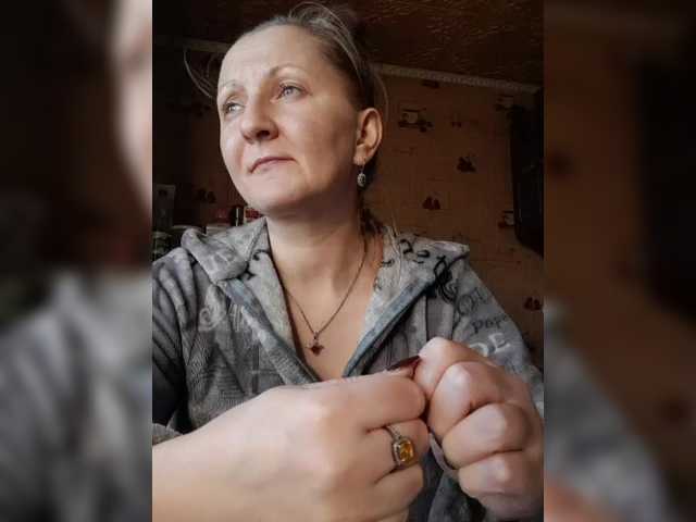 Zarevna's BongaCams show and profile