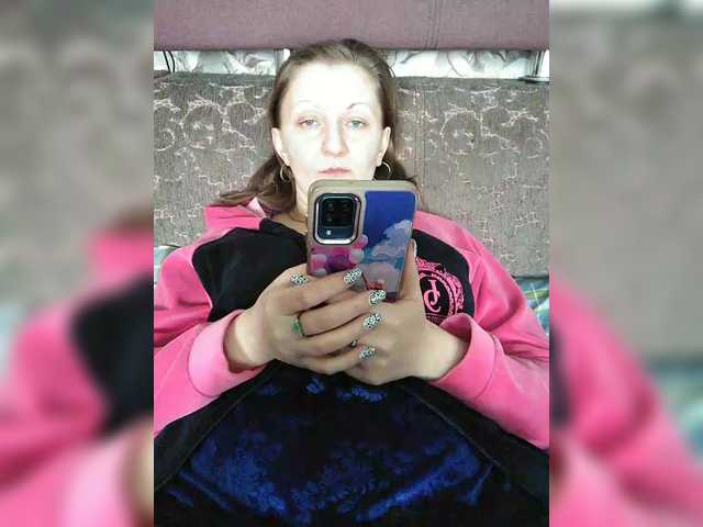 Zarevna's BongaCams show and profile