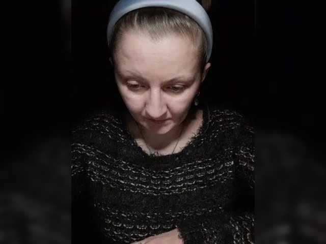 Zarevna's BongaCams show and profile