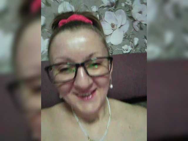 Zarevna's BongaCams show and profile