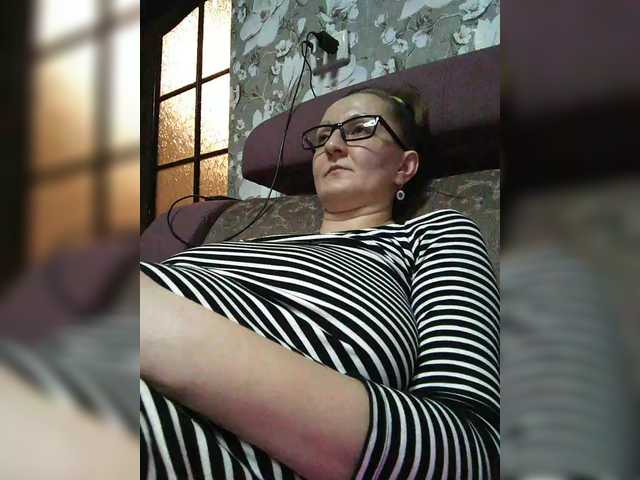 Zarevna's BongaCams show and profile