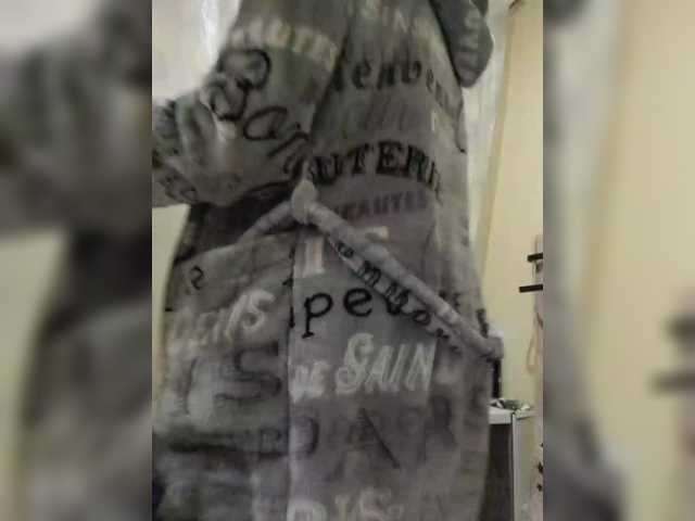 Zarevna's BongaCams show and profile