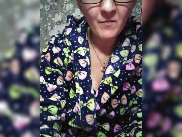 Zarevna's BongaCams show and profile