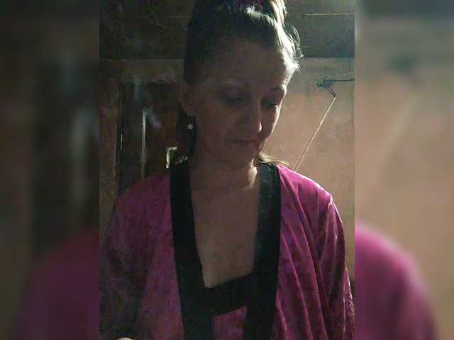 Zarevna's BongaCams show and profile