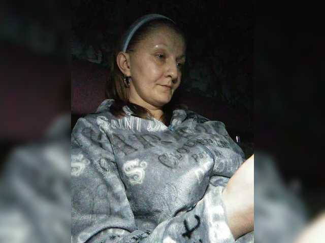 Zarevna's BongaCams show and profile