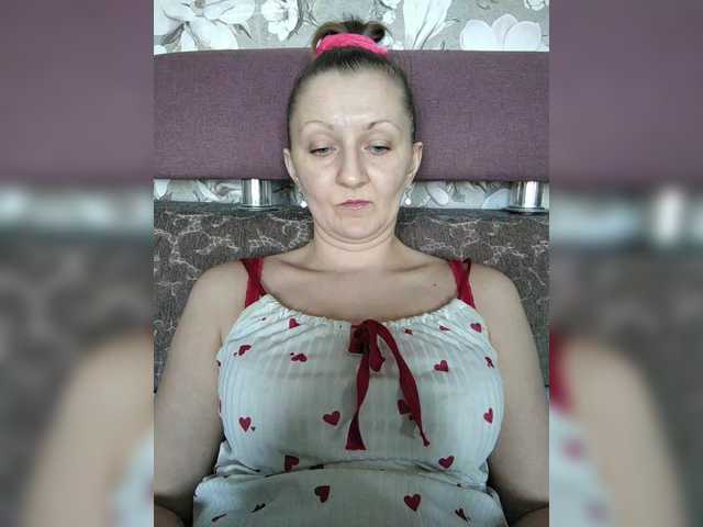 Zarevna's BongaCams show and profile