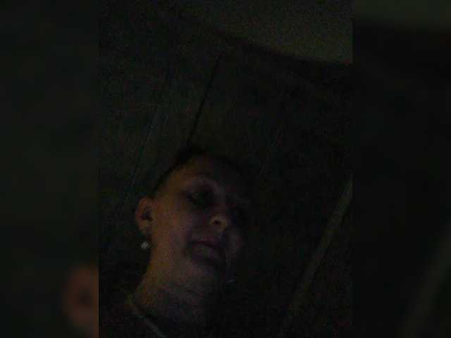 Zarevna's BongaCams show and profile