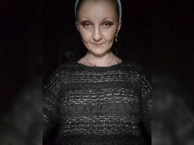 Zarevna's BongaCams show and profile