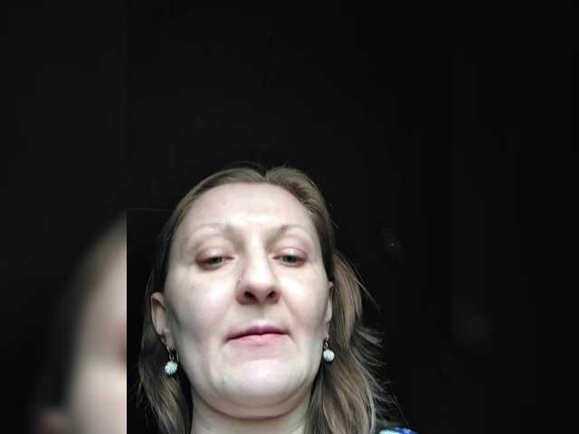 Zarevna's BongaCams show and profile