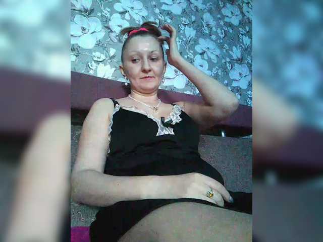 Zarevna's BongaCams show and profile