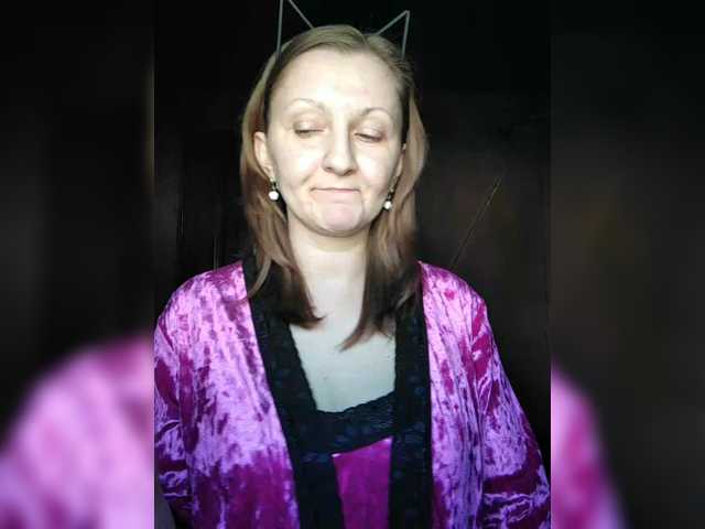 Zarevna's BongaCams show and profile