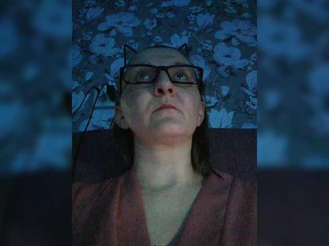 Zarevna's BongaCams show and profile