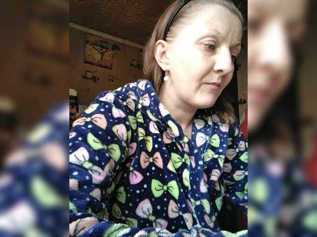 Zarevna's BongaCams show and profile