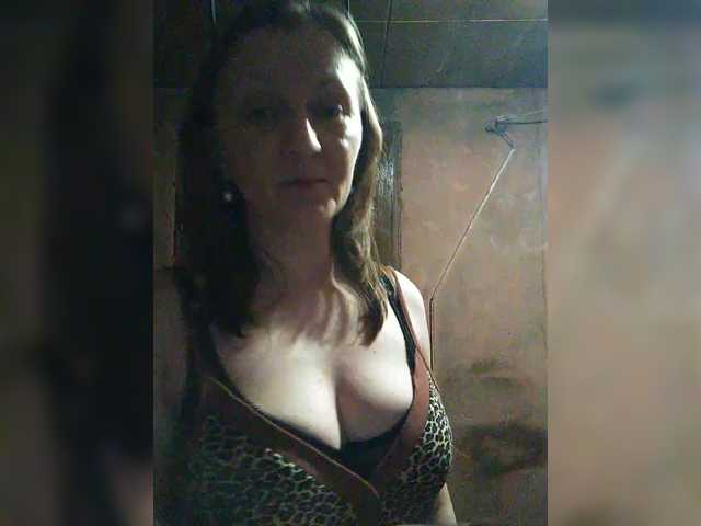 Zarevna's BongaCams show and profile