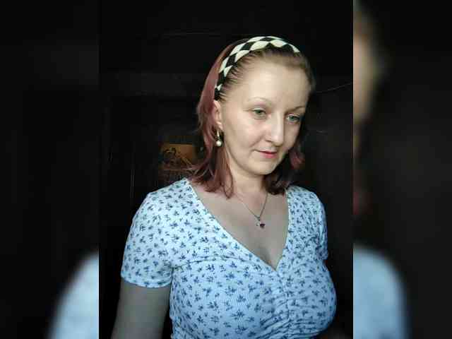 Zarevna Live Webcam on BongaCams