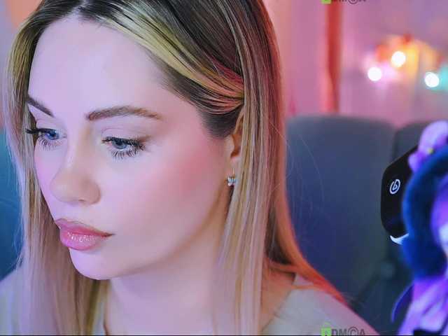 000--- webcam stream