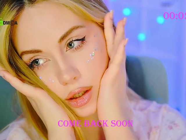 0------0's BongaCams show and profile