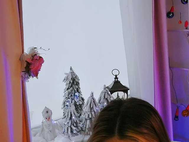 0------0's BongaCams show and profile